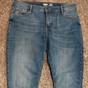 Old Navy High-Rise Rockstar Jeans - Size 14